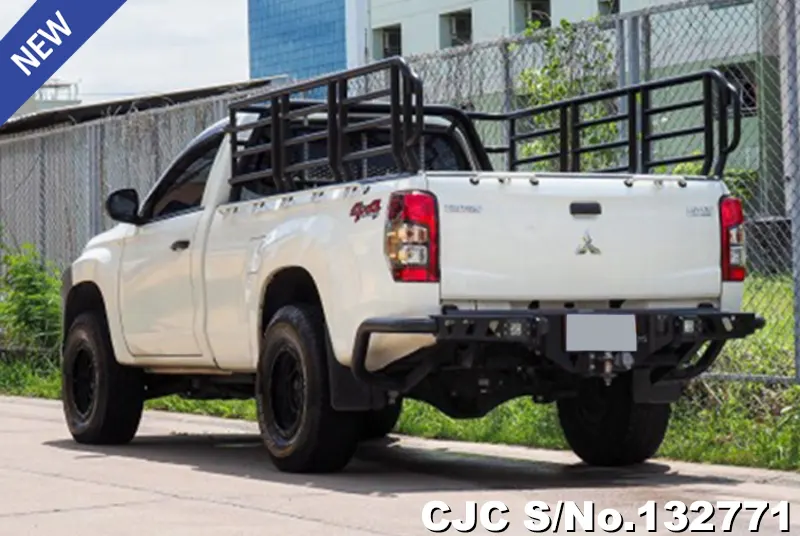 2022 Mitsubishi / Triton Stock No. 132771