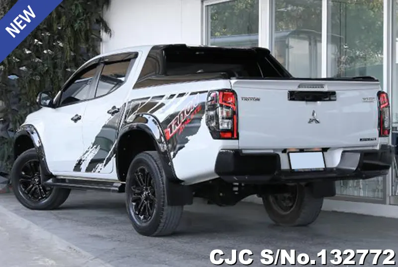 Mitsubishi Triton in White for Sale Image 1
