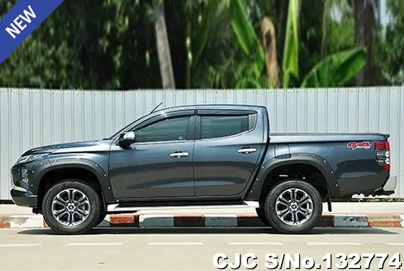 2019 Mitsubishi / Triton Stock No. 132774