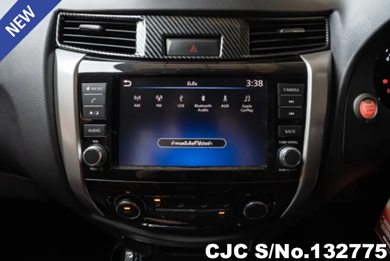 Nissan Navara in White for Sale Image 11