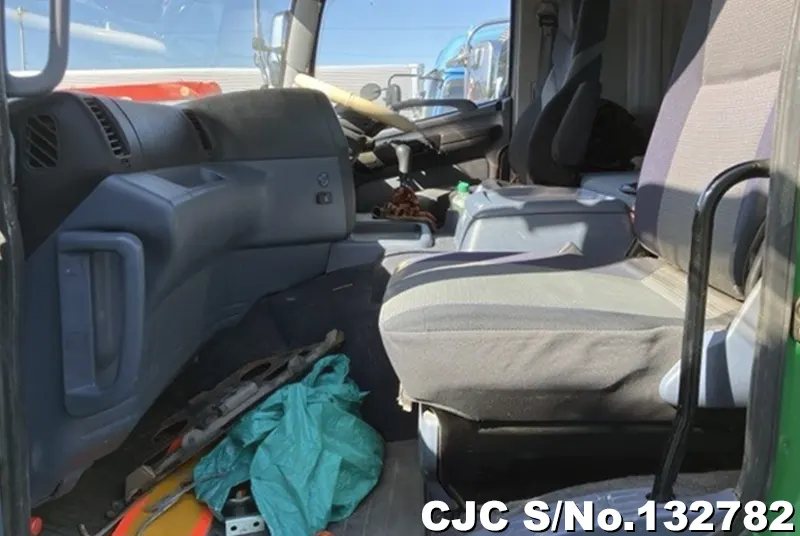 2004 Hino / Profia Stock No. 132782