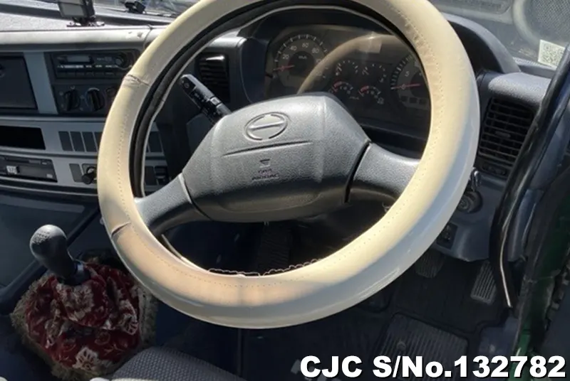 2004 Hino / Profia Stock No. 132782