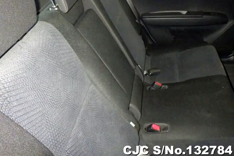 2013 Toyota / Corolla Fielder Stock No. 132784