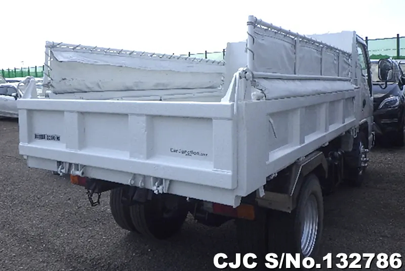 2006 Isuzu / Elf Stock No. 132786