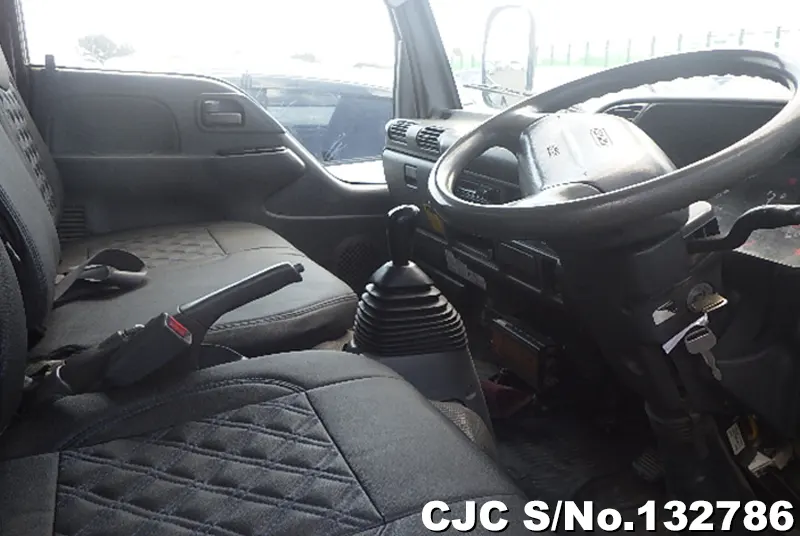 2006 Isuzu / Elf Stock No. 132786