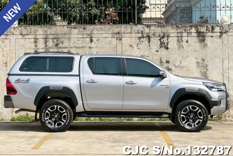 2022 Toyota / Hilux / Revo Stock No. 132787