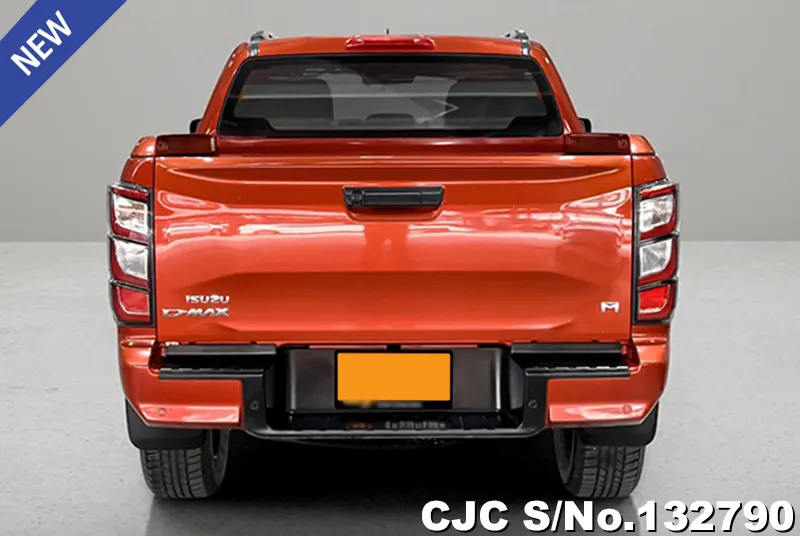 Isuzu D-Max in Orange for Sale Image 3