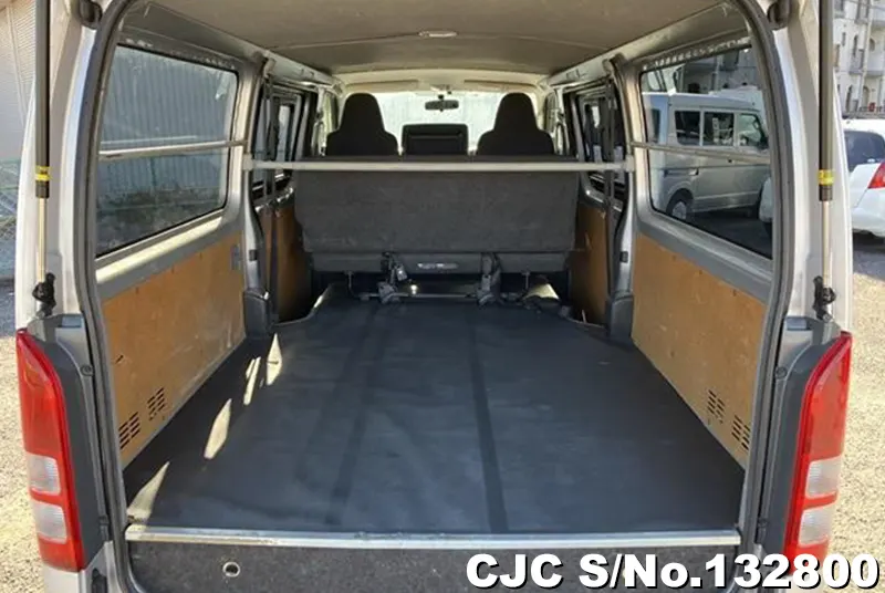 2015 Toyota / Hiace Stock No. 132800