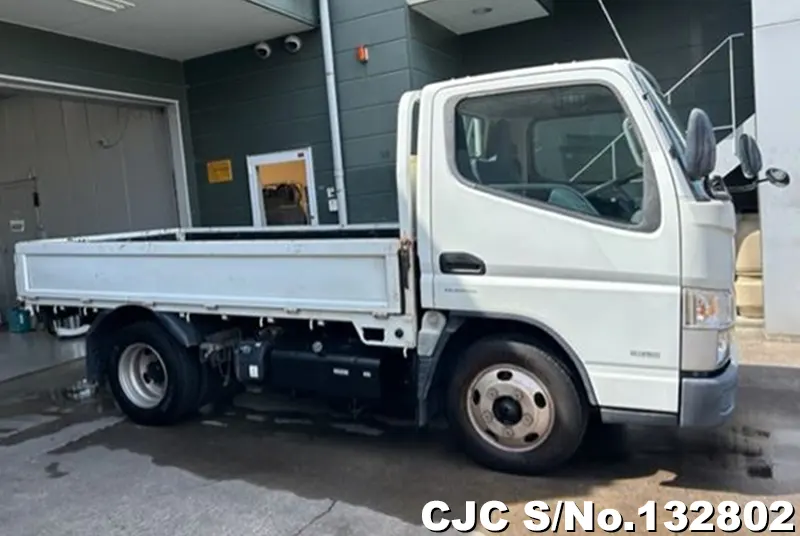 2015 Mitsubishi / Canter Stock No. 132802