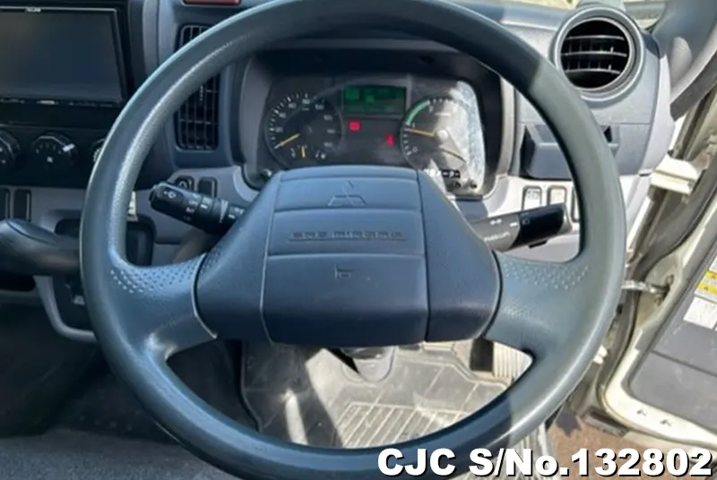 2015 Mitsubishi / Canter Stock No. 132802