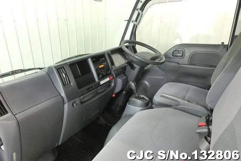 2018 Isuzu / Elf Stock No. 132806