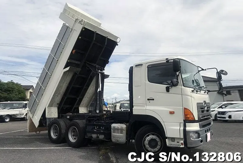 2017 Hino / Profia Stock No. 132808