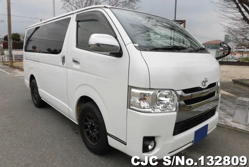 2017 Toyota / Hiace Stock No. 132809