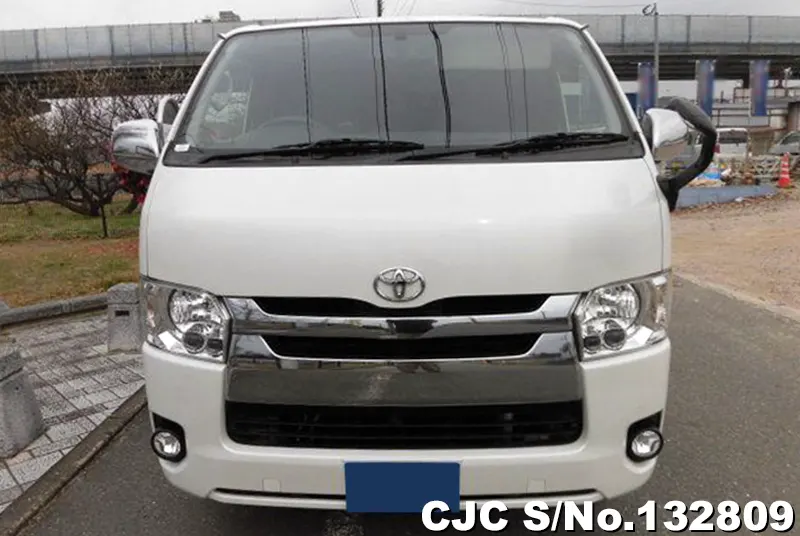 2017 Toyota / Hiace Stock No. 132809