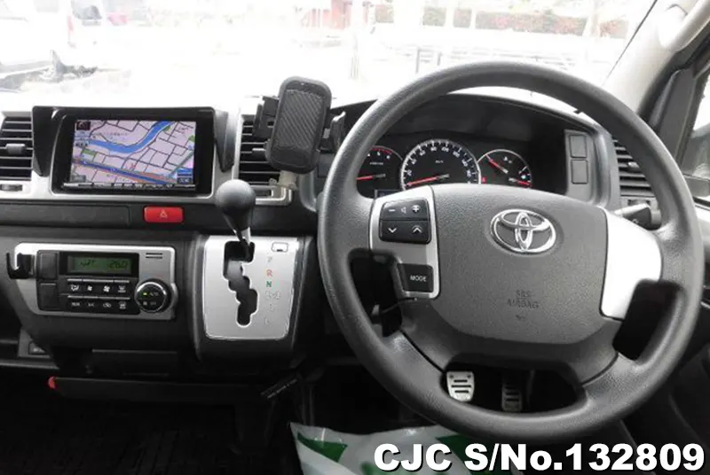 2017 Toyota / Hiace Stock No. 132809