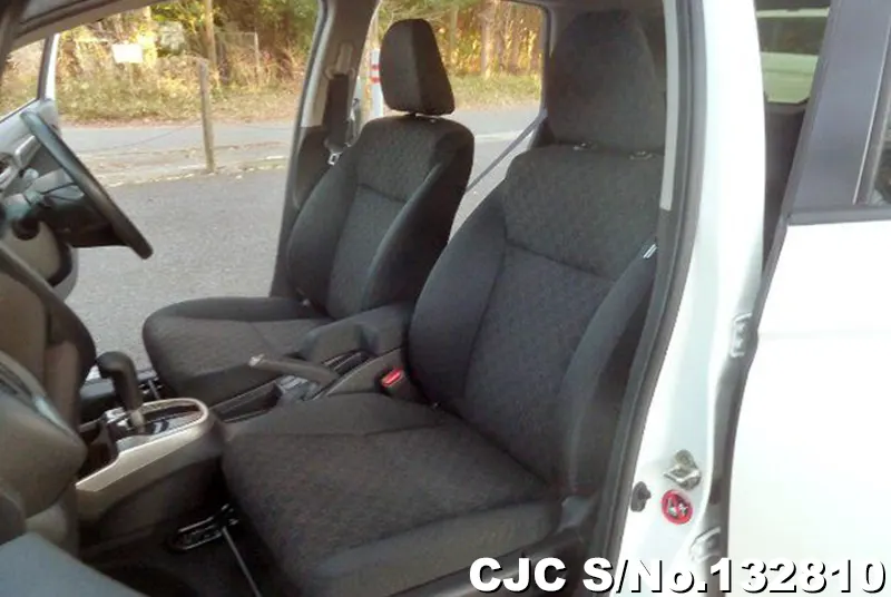 2017 Honda / Fit Stock No. 132810