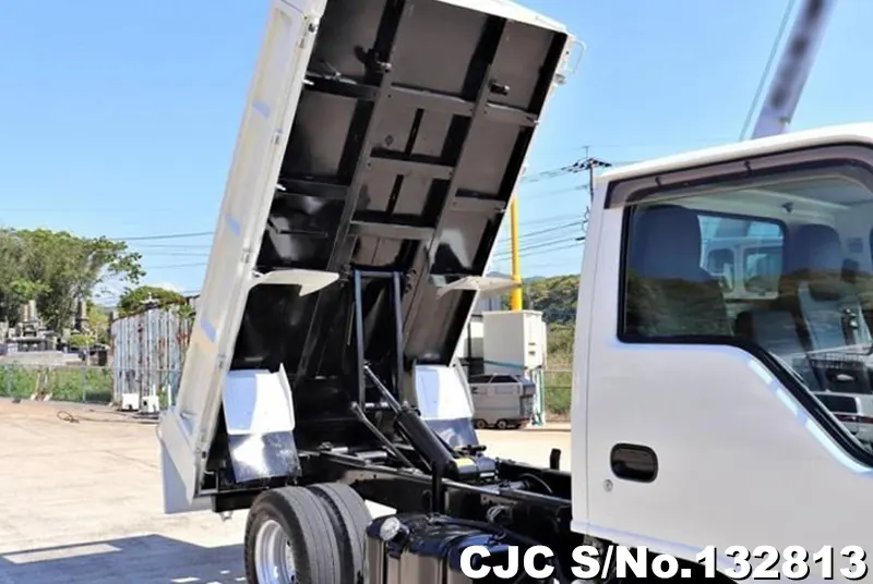 2016 Isuzu / Elf Stock No. 132813