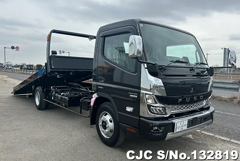 2025 Mitsubishi / Canter Stock No. 132819