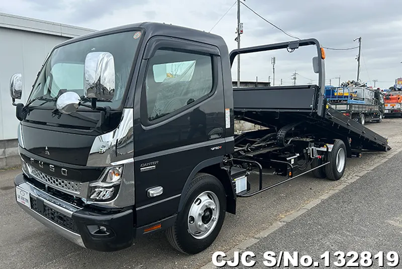 2025 Mitsubishi / Canter Stock No. 132819