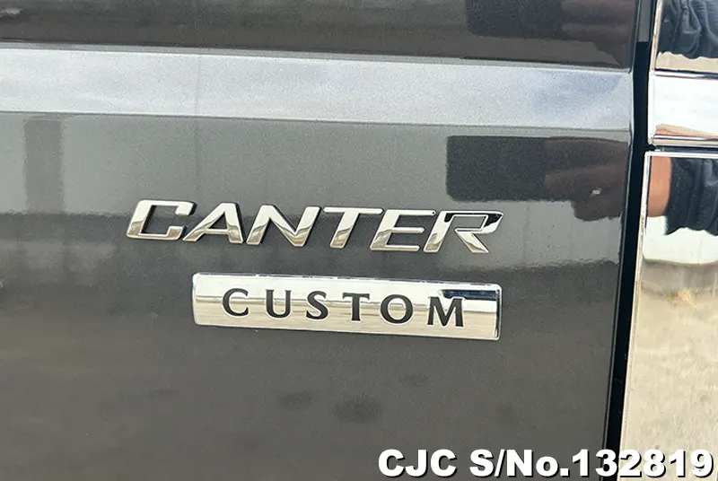 2025 Mitsubishi / Canter Stock No. 132819