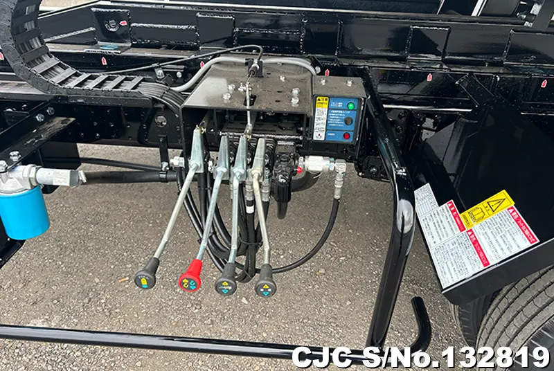 2025 Mitsubishi / Canter Stock No. 132819