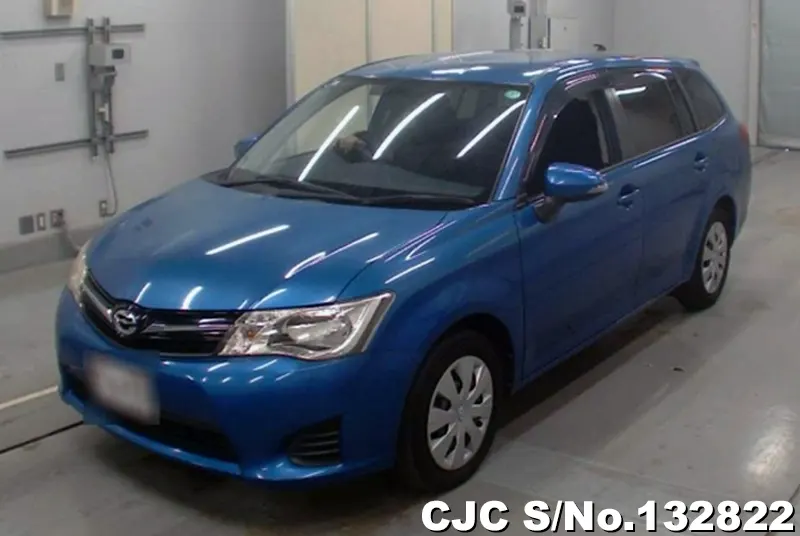 2013 Toyota / Corolla Fielder Stock No. 132822