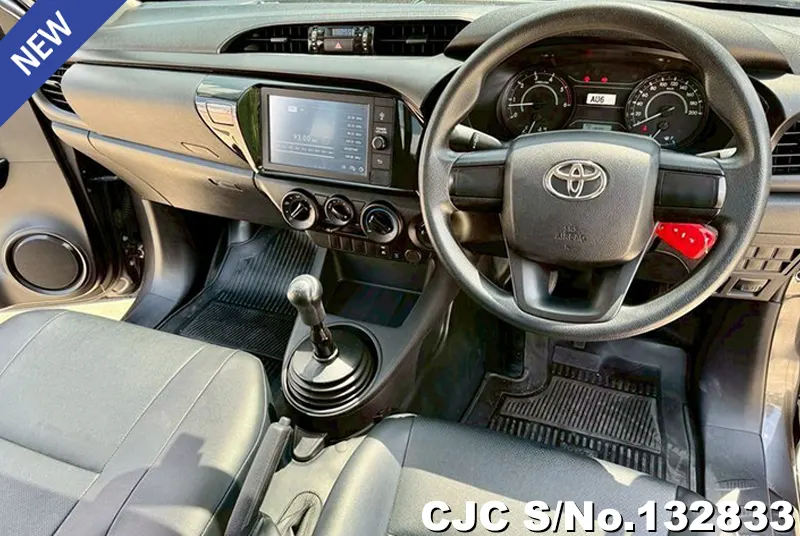2021 Toyota / Hilux / Revo Stock No. 132833