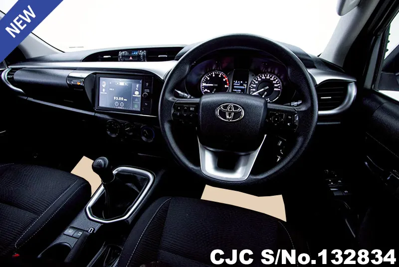 Toyota Hilux in White for Sale Image 6