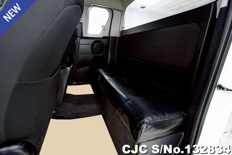 2021 Toyota / Hilux / Revo Stock No. 132834