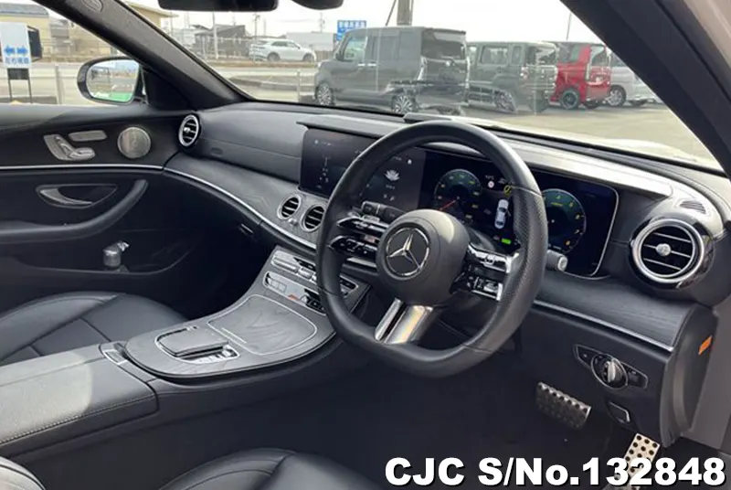 2022 Mercedes Benz / E Class Stock No. 132848