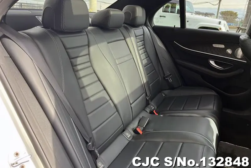 2022 Mercedes Benz / E Class Stock No. 132848