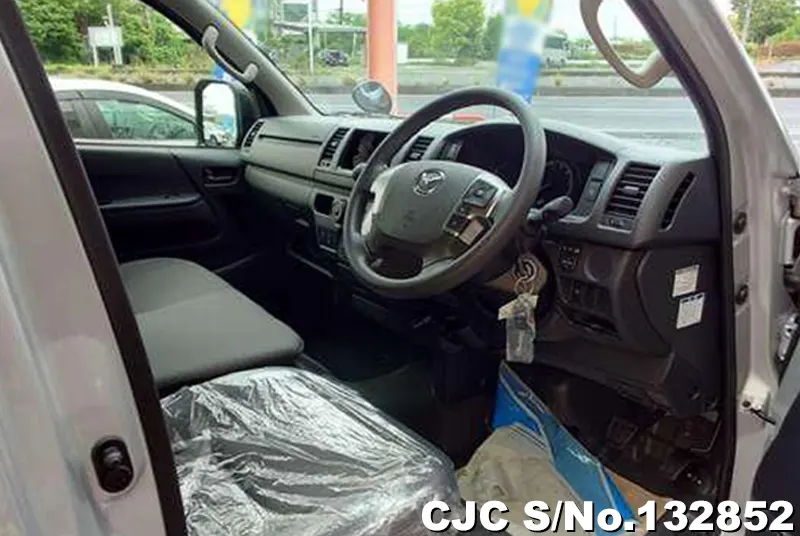 2025 Mazda / Bongo Stock No. 132852