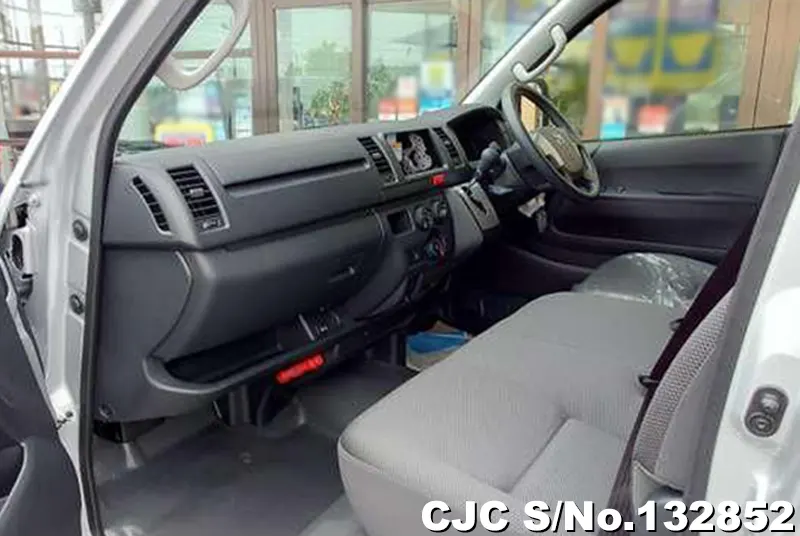 2025 Mazda / Bongo Stock No. 132852