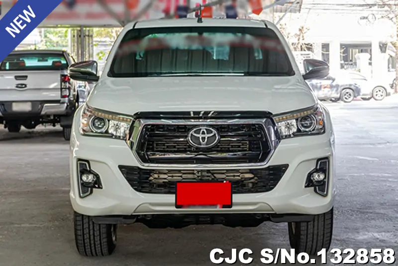 2019 Toyota / Hilux / Revo Stock No. 132858