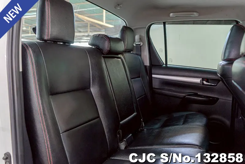 2019 Toyota / Hilux / Revo Stock No. 132858