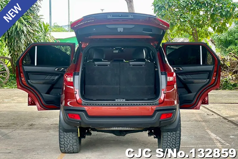 2019 Ford / Everest Stock No. 132859