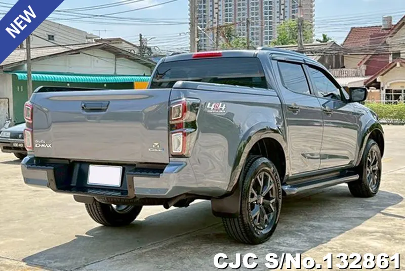 Isuzu D-Max in Gray for Sale Image 2