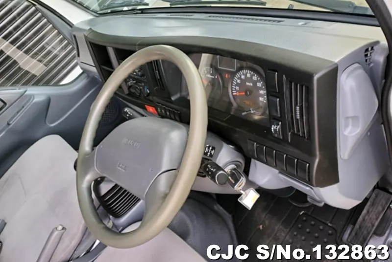 2013 Isuzu / Elf Stock No. 132863