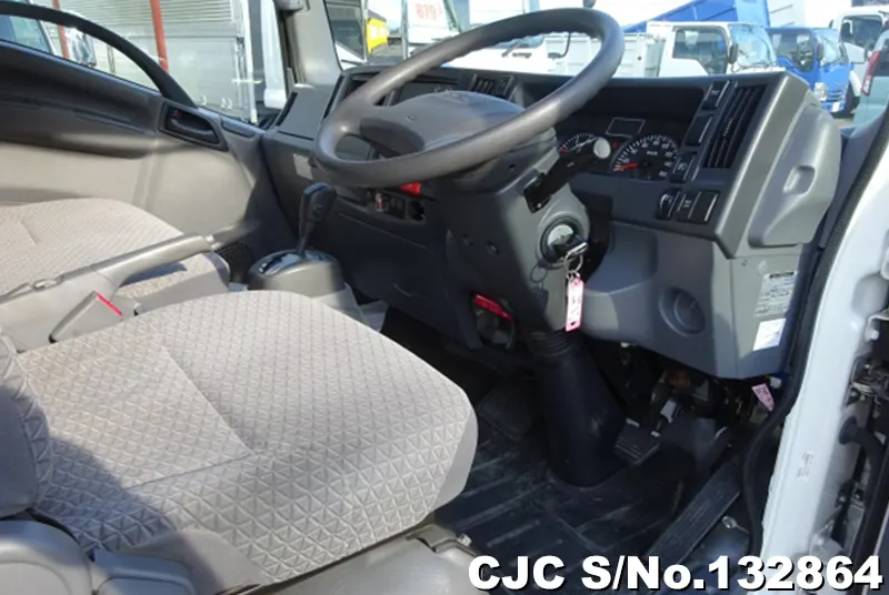 2019 Isuzu / Elf Stock No. 132864