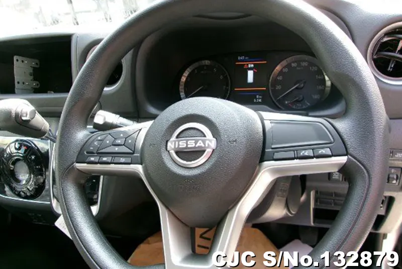 2025 Nissan / Caravan Stock No. 132879