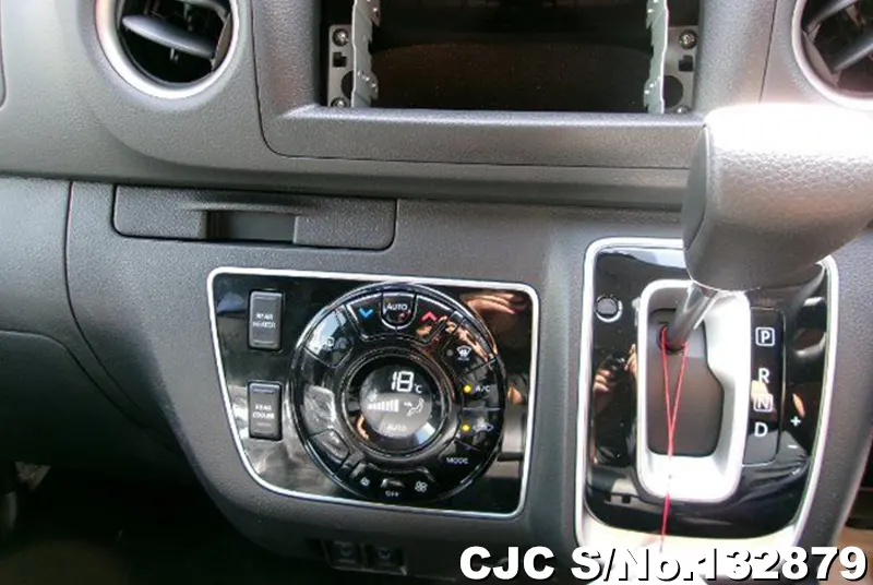 2025 Nissan / Caravan Stock No. 132879