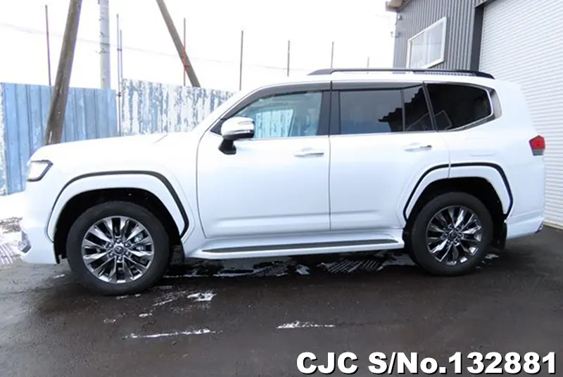 2023 Toyota / Land Cruiser Stock No. 132881