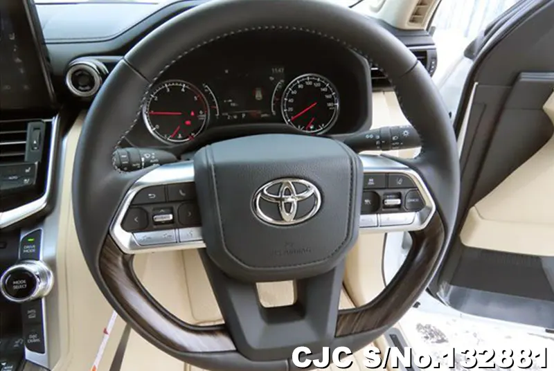 2023 Toyota / Land Cruiser Stock No. 132881