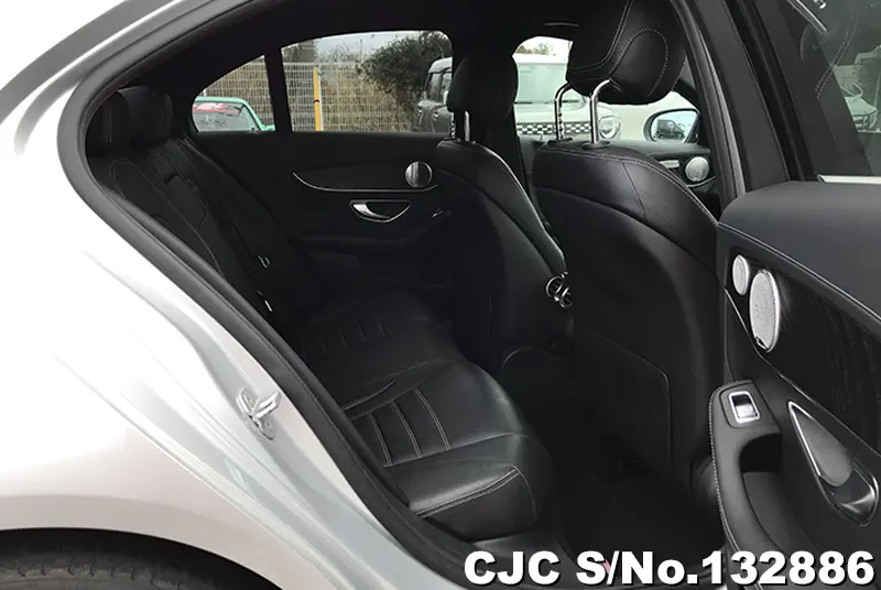 Mercedes Benz C Class in Silver for Sale Image 11