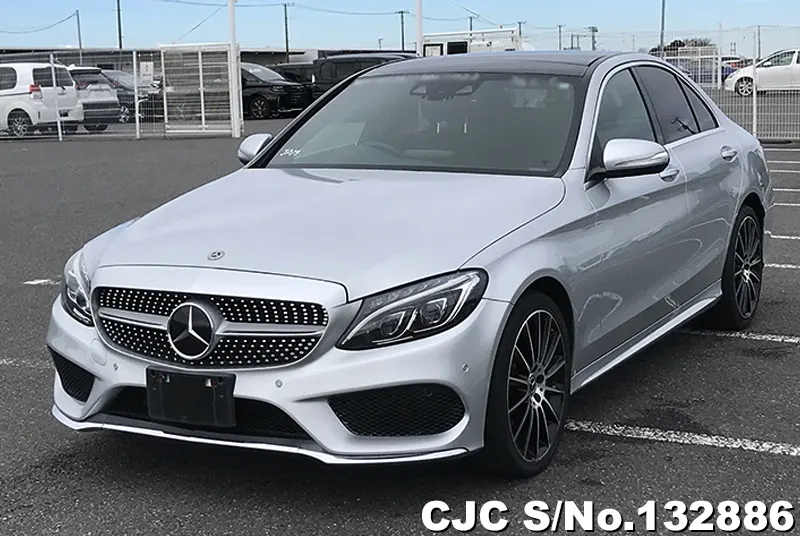 Mercedes Benz C Class in Silver for Sale Image 3