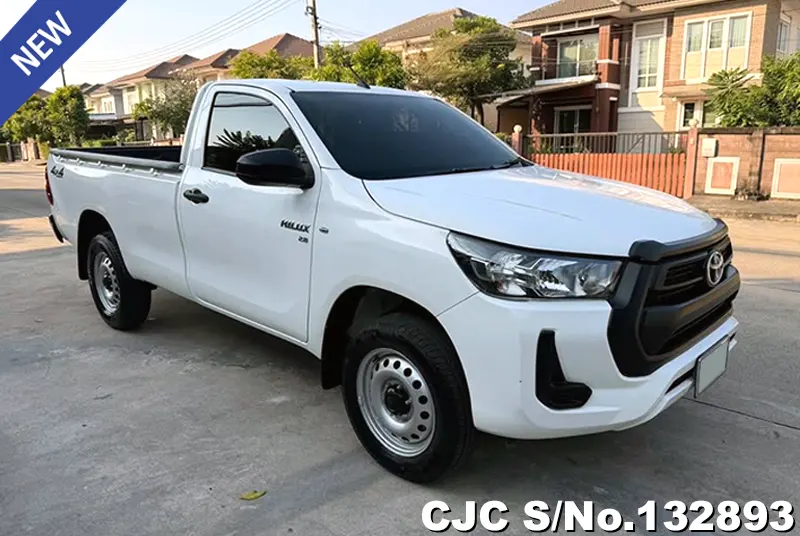 2023 Toyota / Hilux / Revo Stock No. 132893