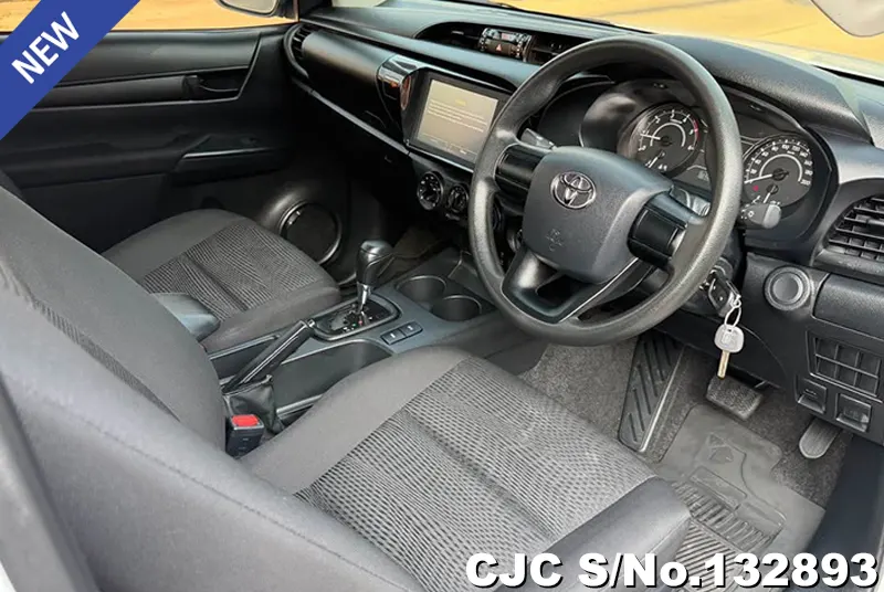 2023 Toyota / Hilux / Revo Stock No. 132893