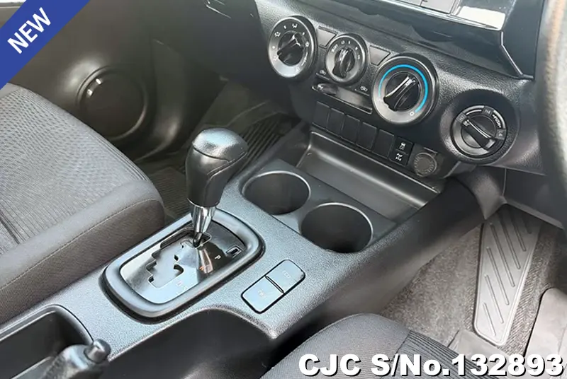 2023 Toyota / Hilux / Revo Stock No. 132893