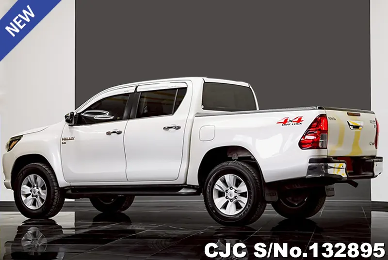 2018 Toyota / Hilux / Revo Stock No. 132895