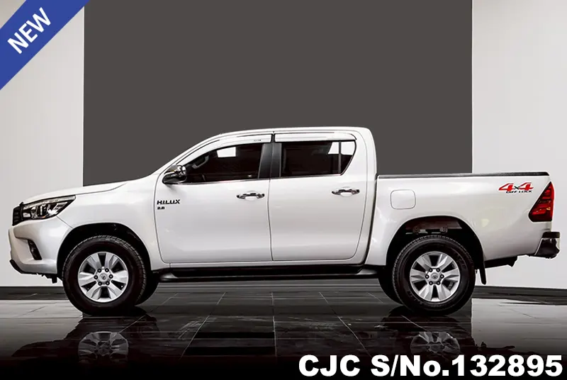2018 Toyota / Hilux / Revo Stock No. 132895